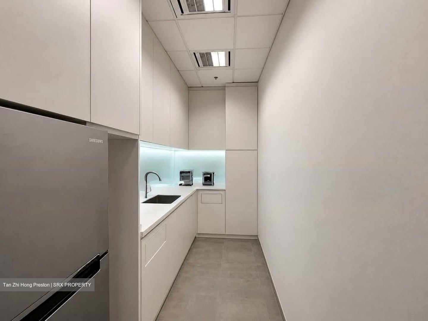 Ocean Financial Centre (D1), Office #577064931